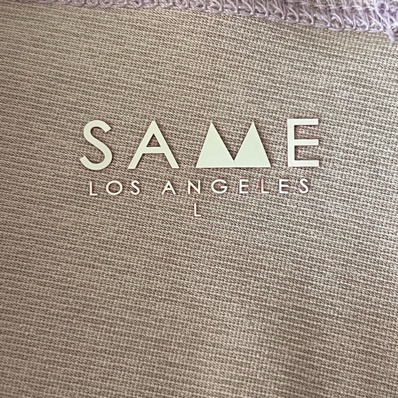 SAME‎ Los Angeles Shorts - Picture 2 of 3